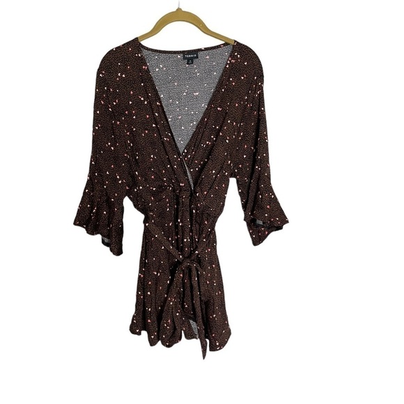 Torrid Heart Print V Neck Short Sleeve Blouse 0/Large - Picture 1 of 5